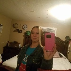 Meet your Posher, Skylier