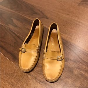 Tod's loafer