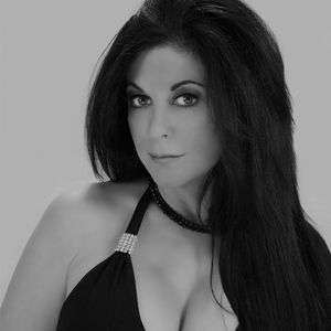 Meet your Posher, Nickie