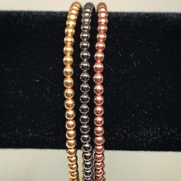 Silver beaded bracelet