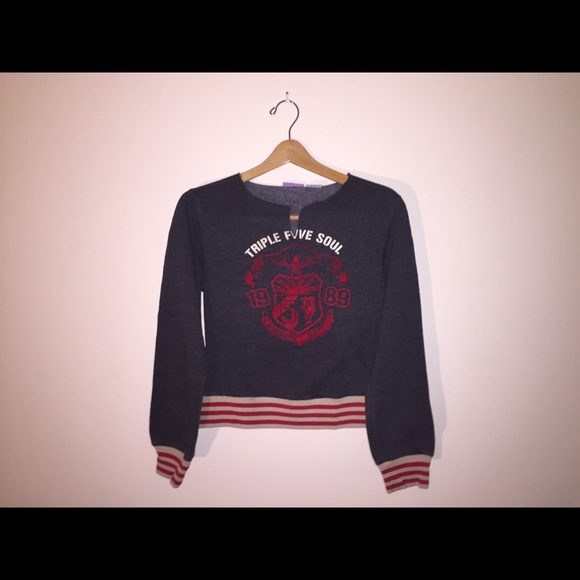 Triple five soul pull over sweater