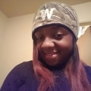 Meet your Posher, Antoinette