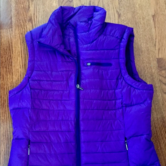 Columbia Vest-  purple, medium.