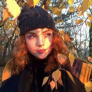 Meet your Posher, Lainey