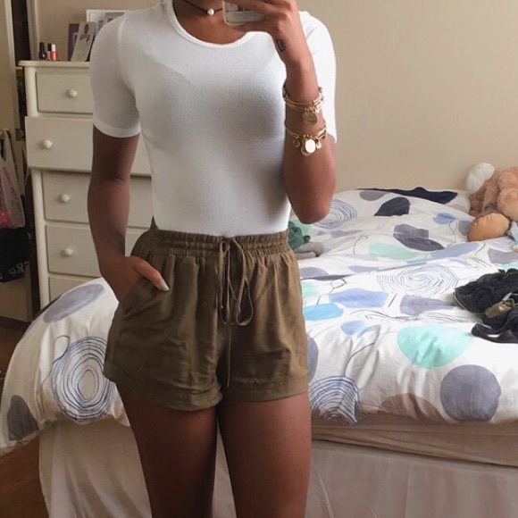 Forever21 Olive Green Shorts✨