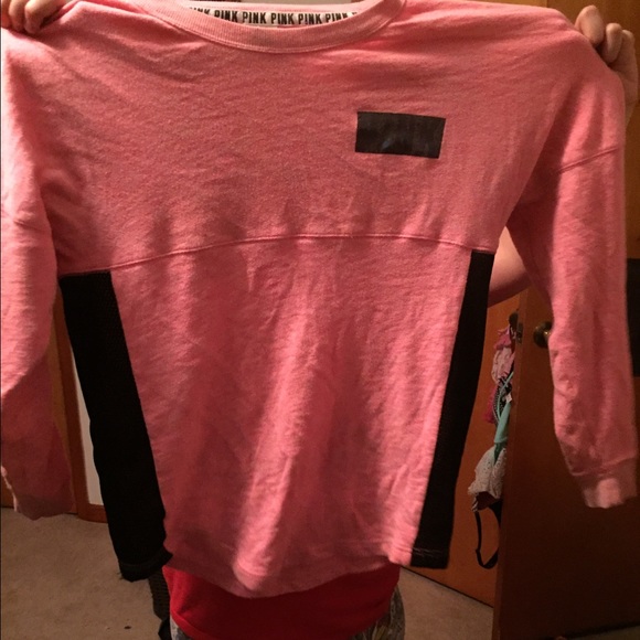 Vs shirt