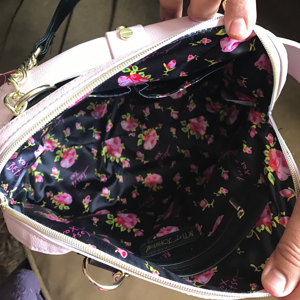 Betsey Johnson satchel Handbag - Picture 8 of 8