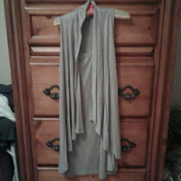 Blouse - Picture 3 of 4