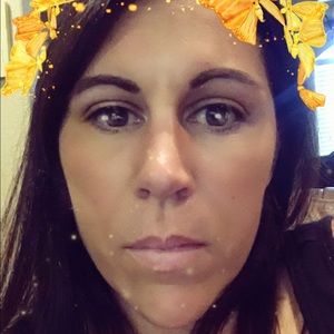 Meet your Posher, Marisa