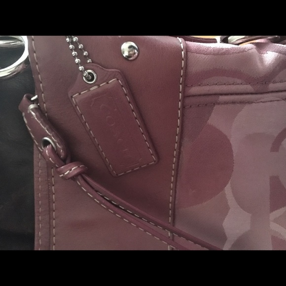 Coach tote - Picture 3 of 4