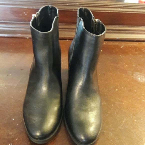 Ankle booties Brand New Never Worn