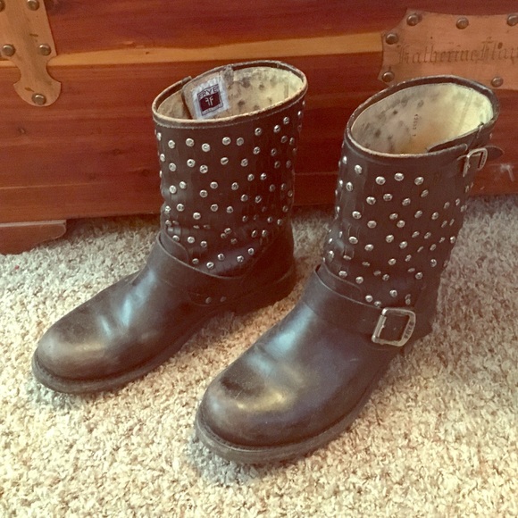 Frye Veronica boots
