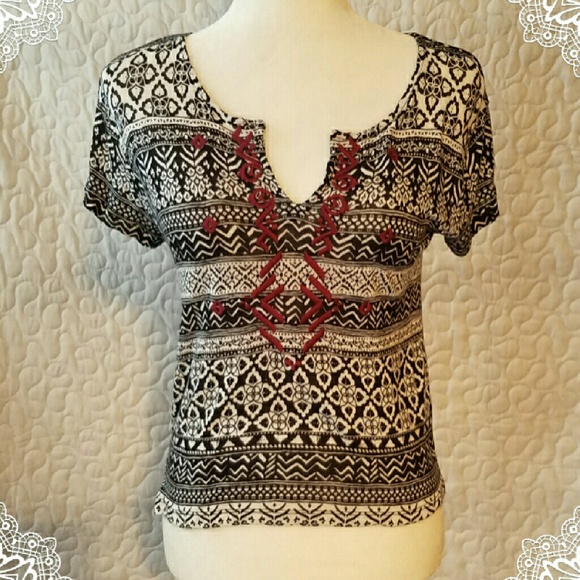 Forever 21 Top - Picture 2 of 4