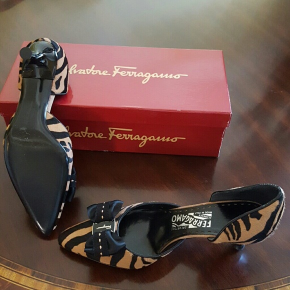 Shoes - Picture 4 of 4