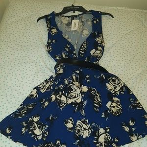 NWT Forever 21 Skater dress