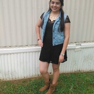 Meet your Posher, Valeria