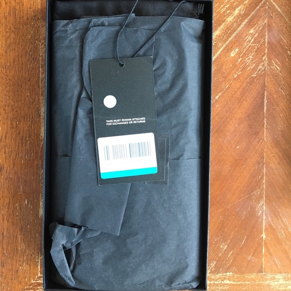 YSL Wallet - Picture 2 of 4