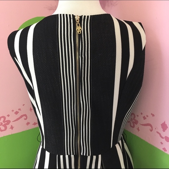 NWT Eros Apparel dress - Picture 3 of 4