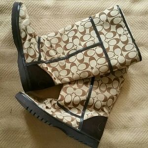 Coach boots