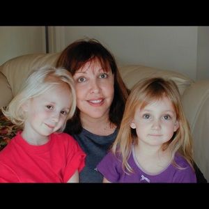 Meet your Posher, Denise