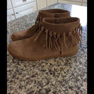 UGG 'Shenandoah' Fringe Ankle Boot