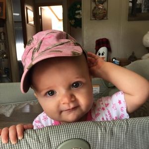 Meet your Posher, Sandie