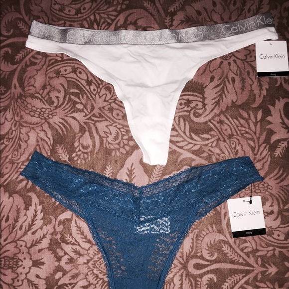 NEW size L Calvin Klein thongs (4 in total)