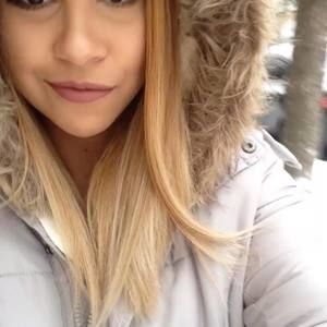 Meet your Posher, Samantha