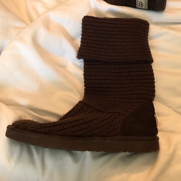 Ugg brown knitted boots