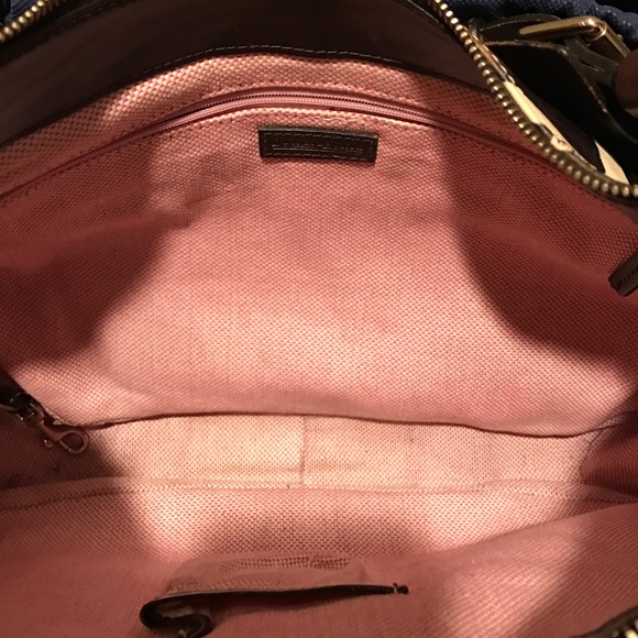 Dooney & Bourke - Picture 3 of 3