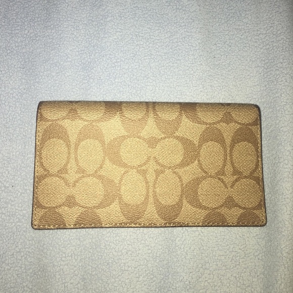 Coach Handbags - Coach wallet