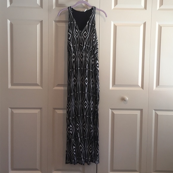 PETITE Black and White Printed Maxi Dress
