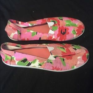 Air walk shoes 6 1/2