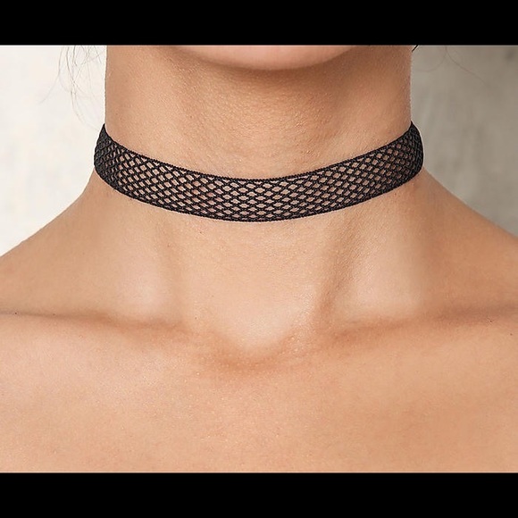 Jewelry - Net Chokers