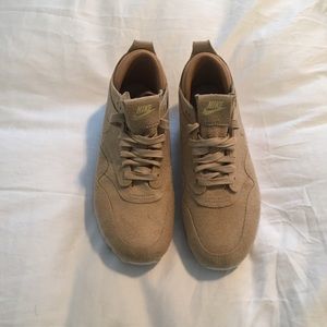 Nike lab air max 1 royal