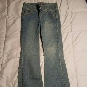 Lei size 13 blue jeans