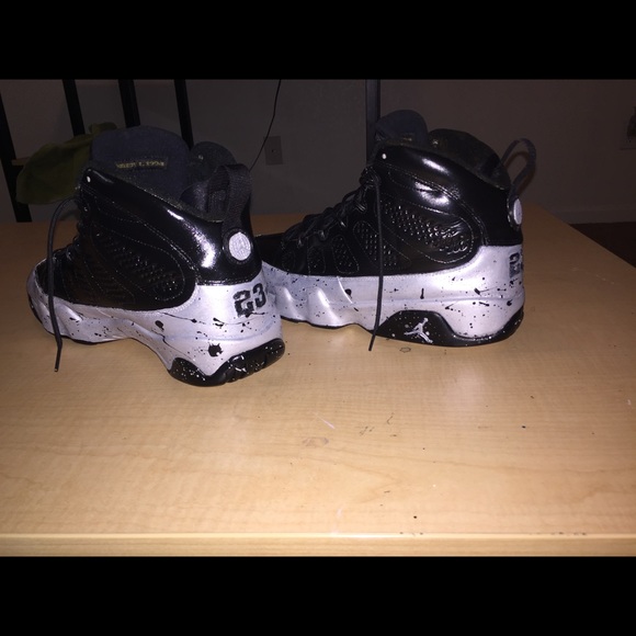 Custom Jordan 9 - Picture 4 of 4