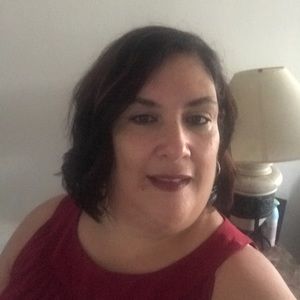 Meet your Posher, Miriam