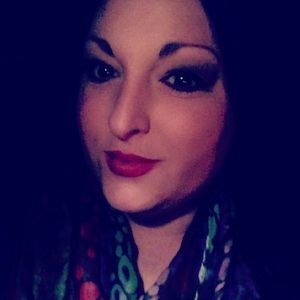 Meet your Posher, Annamaria