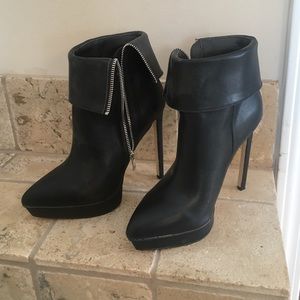 Just fab ankle boots