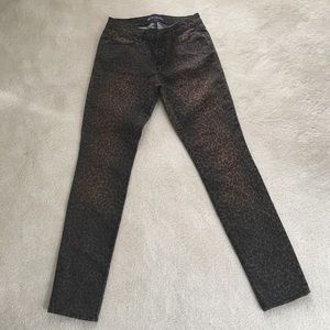 Cheetah print jeggings