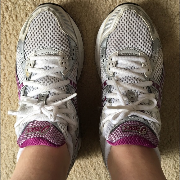Asics pictures wearing