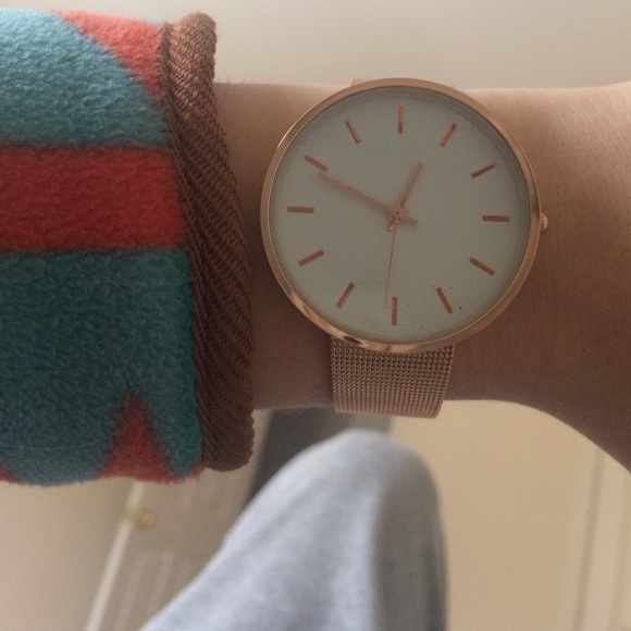 urban outfitters watch