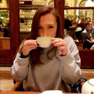 Meet your Posher, Misty