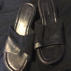 Predictions heal sandal