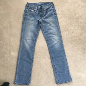 American Eagle light blue jeans