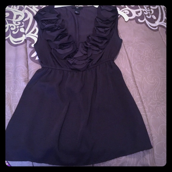 Ruffly black top from H&M