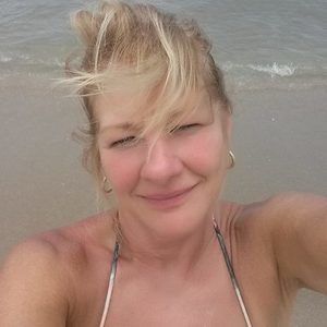 Meet your Posher, Michele