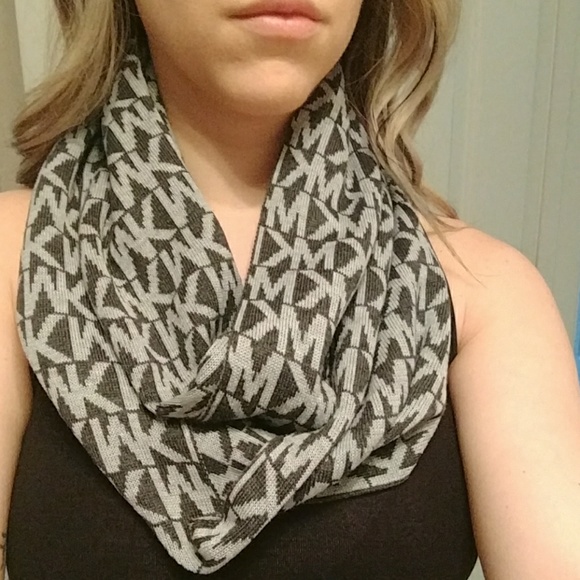 Michael Kors scarf