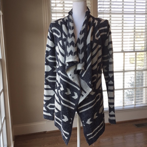 Charlotte Russe Cardigan
